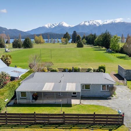 Kepler Retreat - Te Anau Holiday Home Zewnętrze zdjęcie