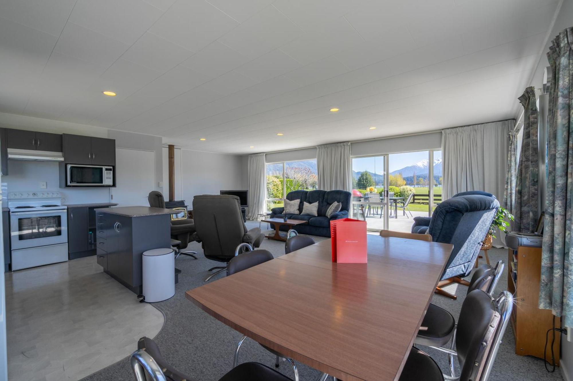 Kepler Retreat - Te Anau Holiday Home Zewnętrze zdjęcie